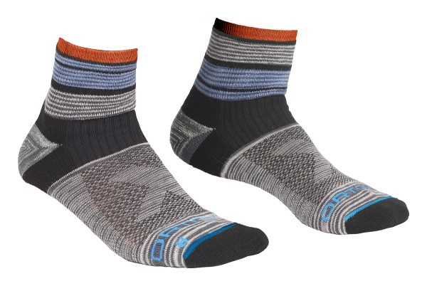 All Mountain Quarter Socks Men's
